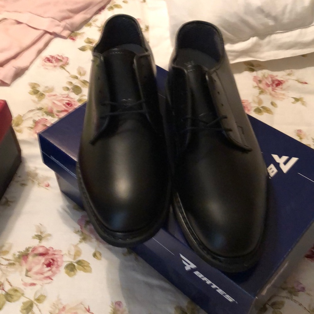 Bates shoes